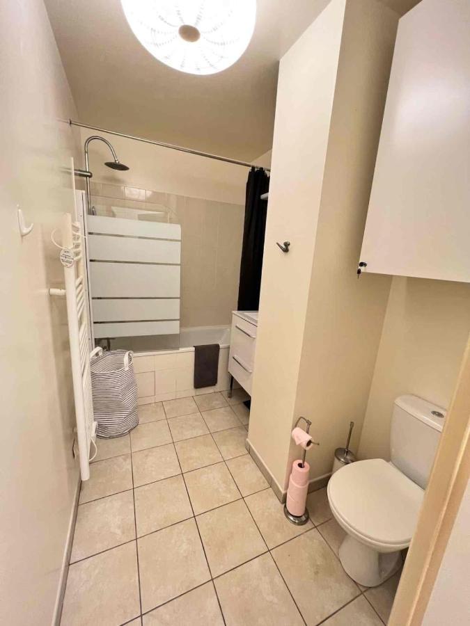 Very Quiet Apartment With Balcony Saint-Denis  Extérieur photo